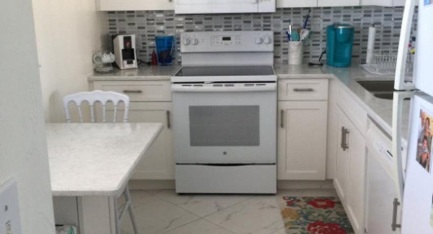 Kitchen C-402